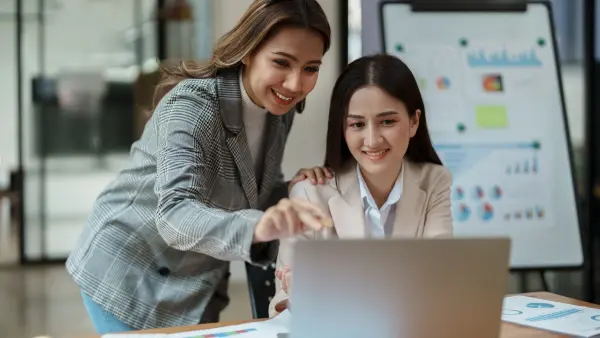 con-gai-nen-hoc-khoi-d-hay-a1-1