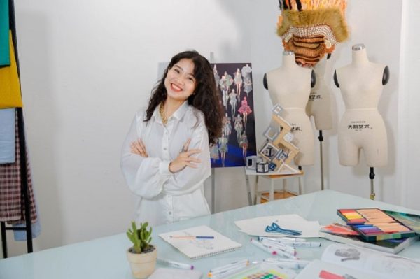 Giải đáp thắc mắc: Thiết kế thời trang thi khối D được không?